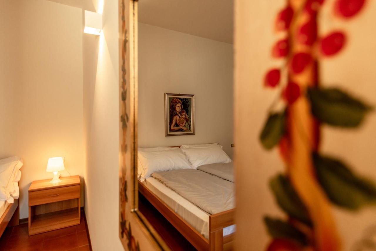 Hotel Diffuso Locanda Elisa Dimaro Buitenkant foto