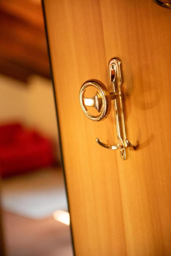 Hotel Diffuso Locanda Elisa Dimaro Buitenkant foto